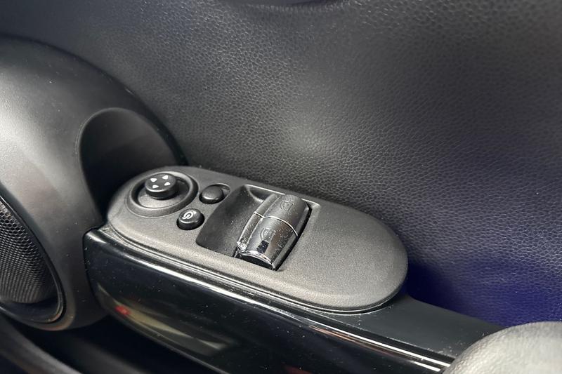 Used MINI Hatch 2019 for sale - 77354443: Photo 16