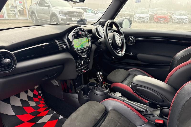 Used MINI Hatch 2019 for sale - 77354443: Photo 18