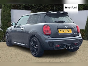 Used MINI Hatch 2019 for sale - 77354443: Photo