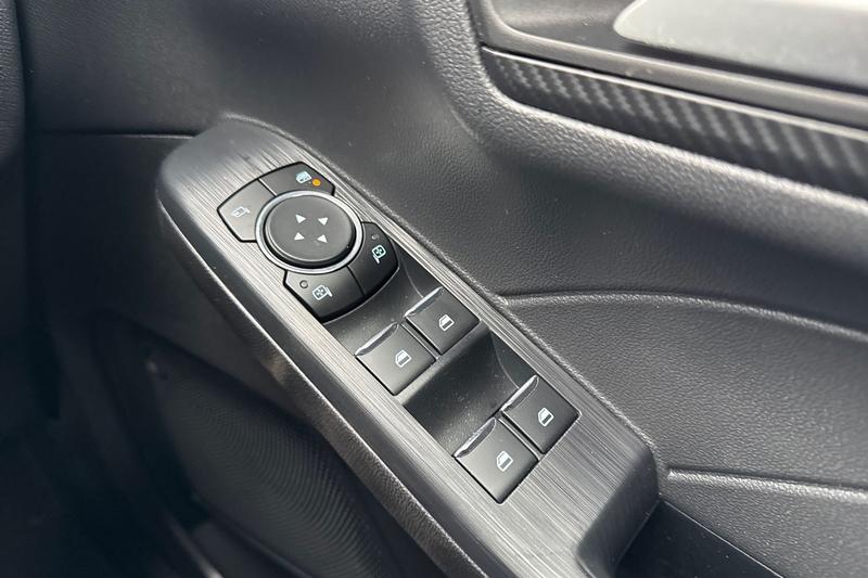 Used Ford Kuga 2025 for sale - 76949040: Photo 16