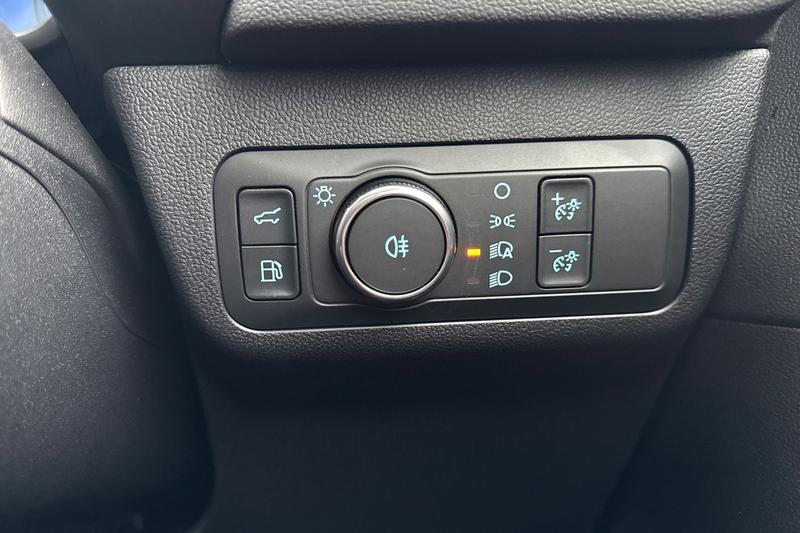 Used Ford Kuga 2025 for sale - 76949040: Photo 31