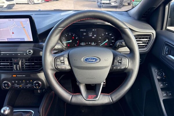 Used Ford Focus 2019 for sale - 76190481: Photo 12