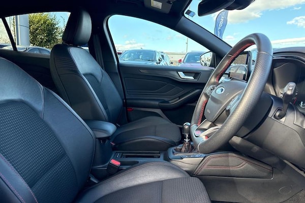 Used Ford Focus 2019 for sale - 76190481: Photo 17
