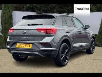 Used Volkswagen T-Roc 2021 for sale - 75168507: Photo