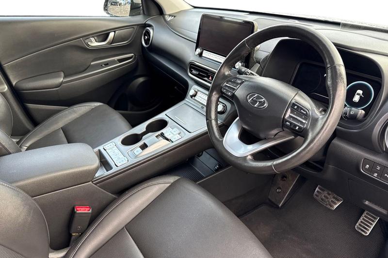 Used Hyundai KONA 2021 for sale - 76405236: Photo 9