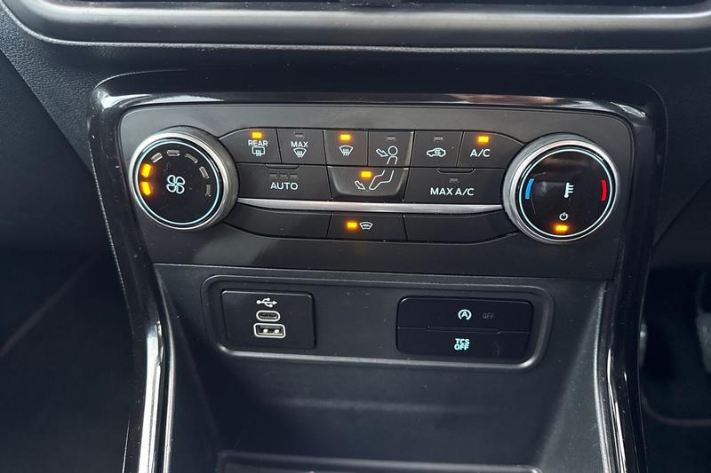 Used Ford Ecosport 2022 for sale - 77176235: Photo 25