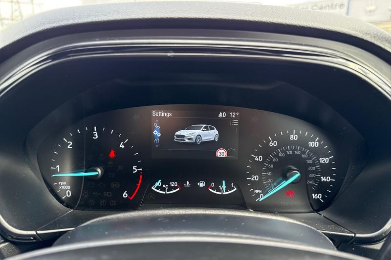Used Ford Focus 2019 for sale - 76131596: Photo 13