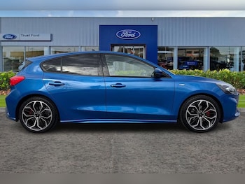 Used Ford Focus 2019 for sale - 76131596: Photo 3