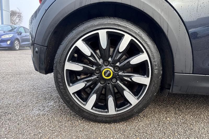 Used MINI Hatch 2022 for sale - 77354446: Photo 8