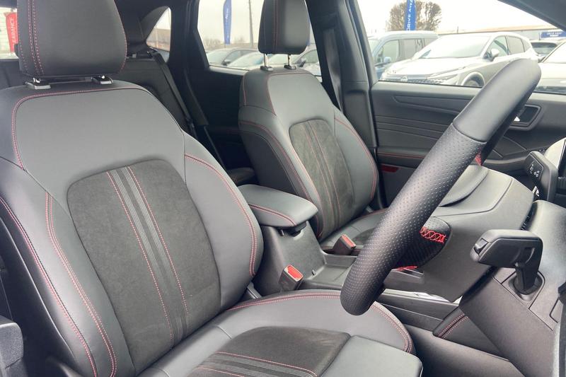 Used Ford Kuga 2025 for sale - 77804582: Photo 17