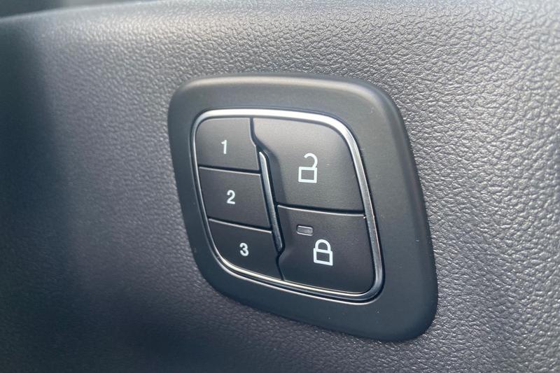 Used Ford Kuga 2025 for sale - 77804582: Photo 32