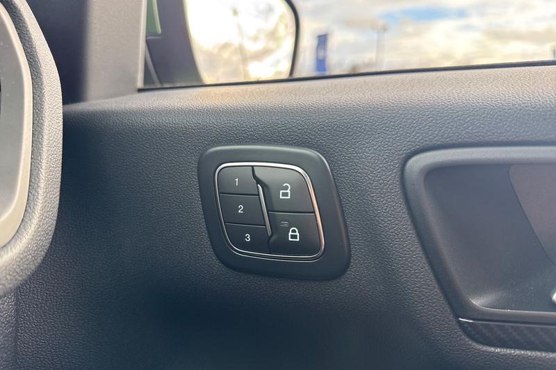 Used Ford Kuga 2025 for sale - 77989044: Photo 32