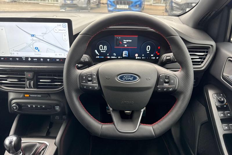 Used Ford Focus 2024 for sale - 76332492: Photo 12