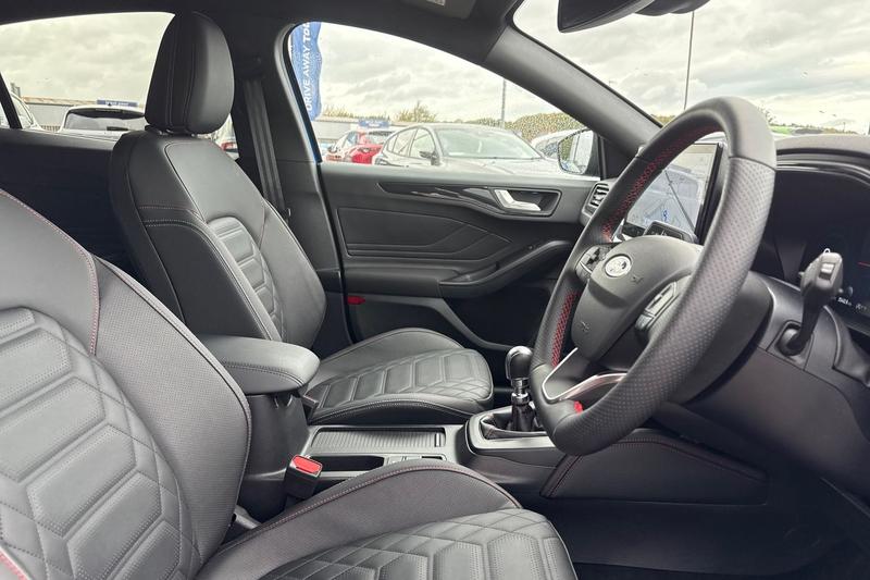 Used Ford Focus 2024 for sale - 76332492: Photo 17