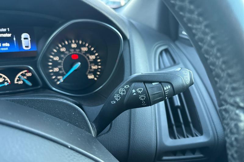 Used Ford Focus 2017 for sale - 77198975: Photo 15