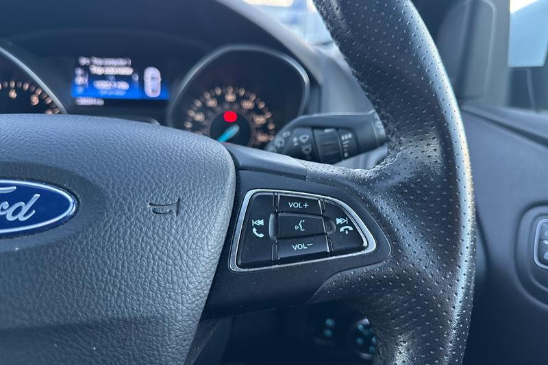 Used Ford Focus 2017 for sale - 77198975: Photo 27