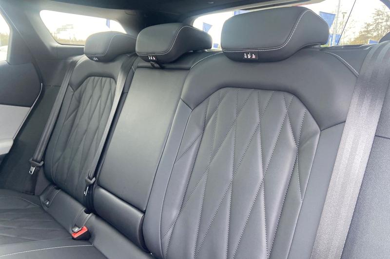 Used Ford Explorer 2024 for sale - 77804568: Photo 20