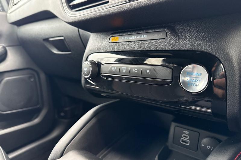 Used Ford Kuga 2025 for sale - 77697541: Photo 25