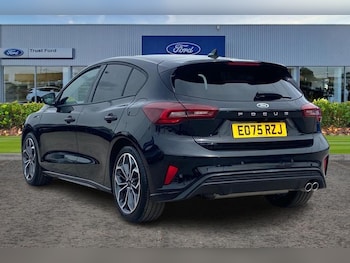 Used Ford Focus 2025 for sale - 79053924: Photo