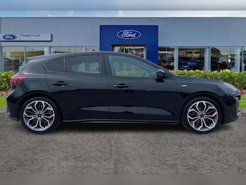 Used Ford Focus 2025 for sale - 79053924: Photo