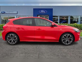 Used Ford Focus 2018 for sale - 79713379: Photo