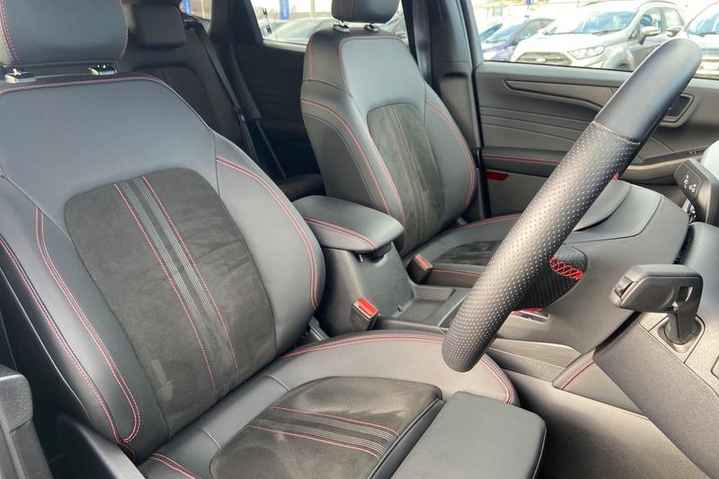 Used Ford Kuga 2025 for sale - 77393892: Photo 17