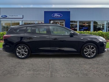 Used Ford Focus 2023 for sale - 79283103: Photo