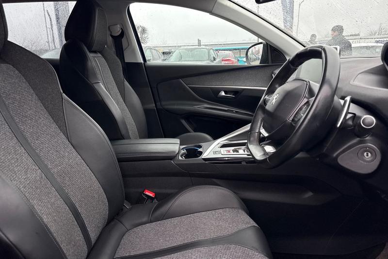 Used Peugeot 3008 2020 for sale - 77393880: Photo 17