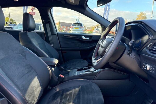 Used Ford Kuga 2023 for sale - 76216539: Photo 17