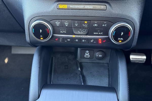Used Ford Kuga 2023 for sale - 76216539: Photo 27