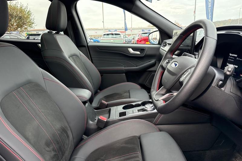 Used Ford Kuga 2025 for sale - 76494581: Photo 17