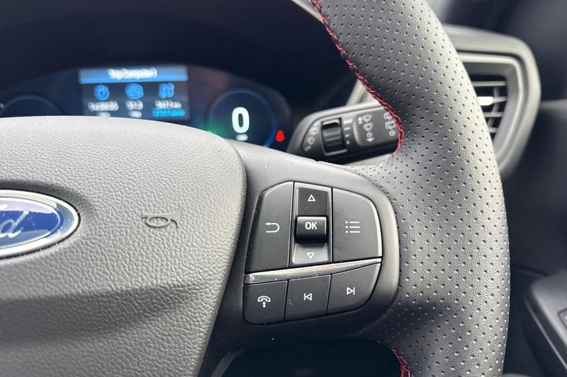 Used Ford Kuga 2025 for sale - 76494581: Photo 31