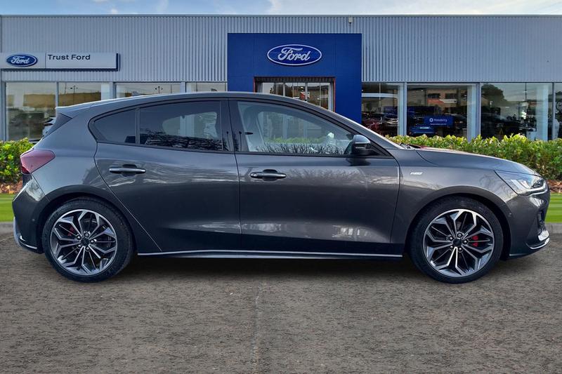 Used Ford Focus 2023 for sale - 76931348: Photo 3