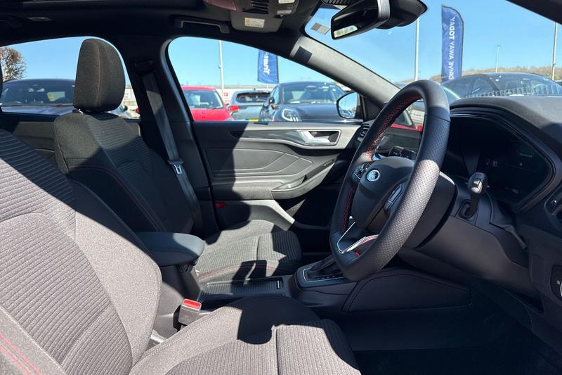 Used Ford Focus 2025 for sale - 78153181: Photo 17