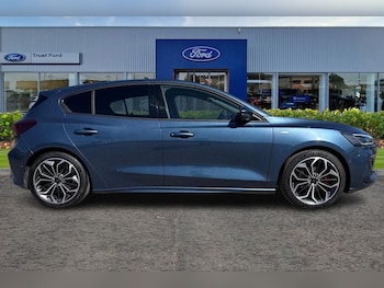 Used Ford Focus 2025 for sale - 78153181: Photo