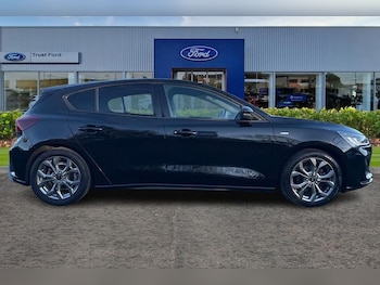 Used Ford Focus 2022 for sale - 77802519: Photo