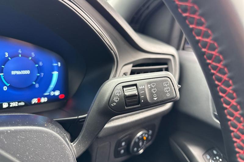 Used Ford Focus 2022 for sale - 76131329: Photo 15