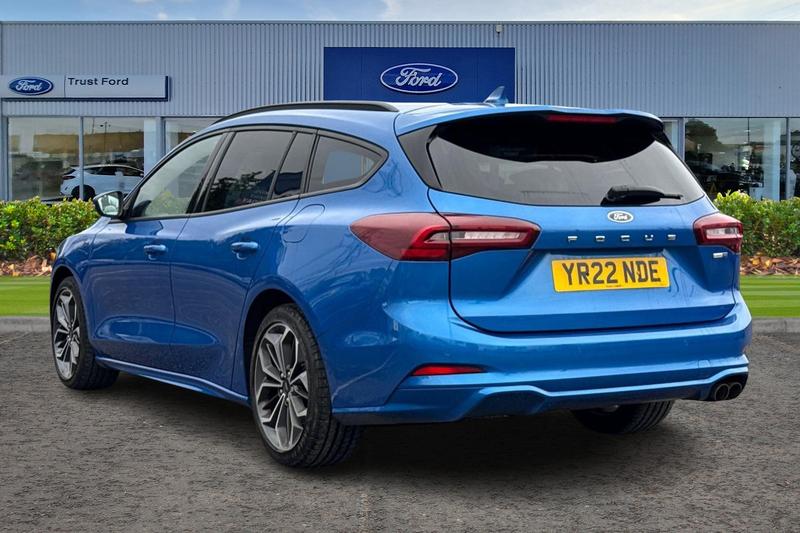 Used Ford Focus 2022 for sale - 76131329: Photo 2