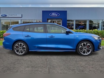 Used Ford Focus 2022 for sale - 76131329: Photo 3