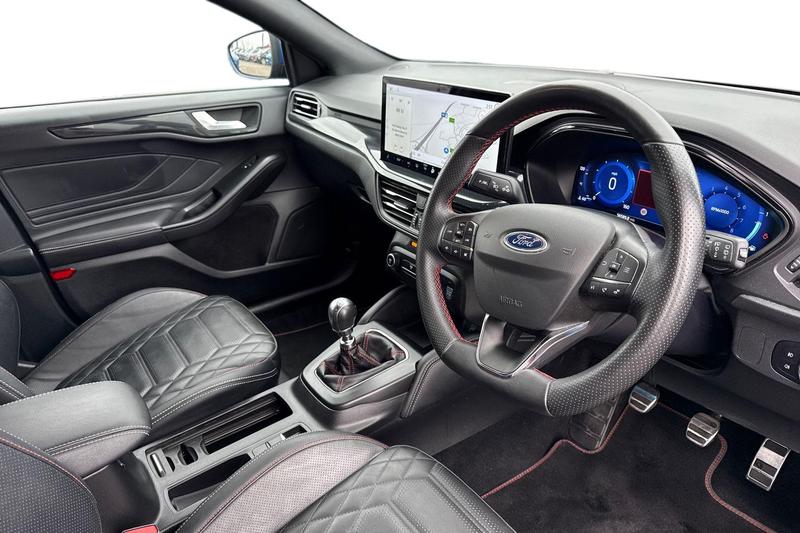 Used Ford Focus 2022 for sale - 76131329: Photo 9