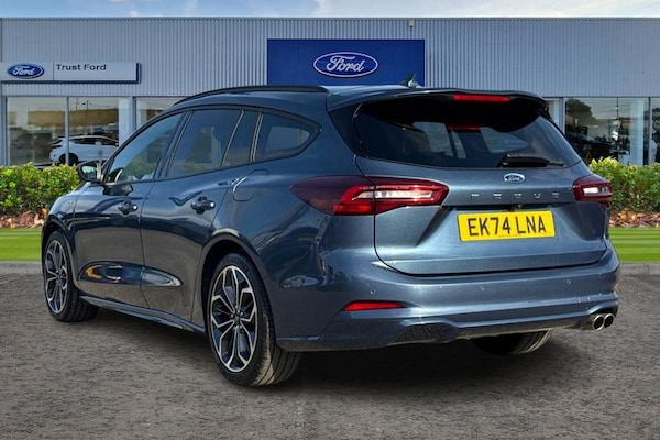 Used Ford Focus 2024 for sale - 76222723: Photo 2