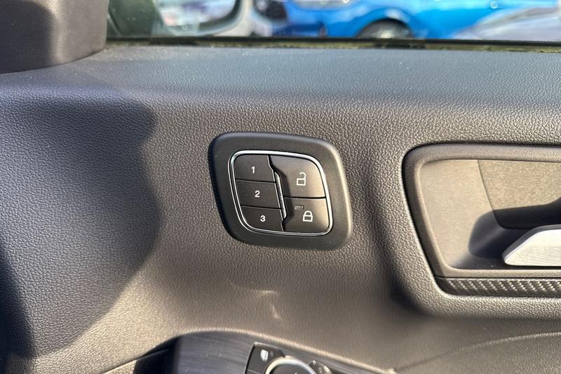 Used Ford Kuga 2025 for sale - 76835731: Photo 24