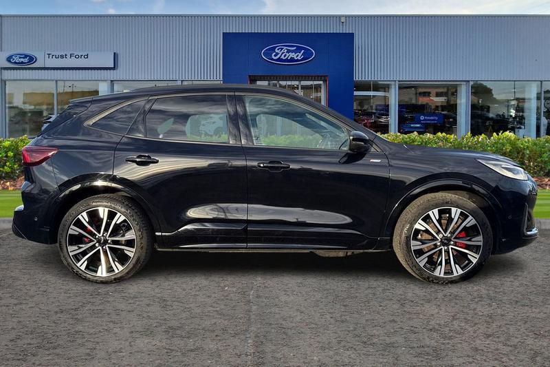 Used Ford Kuga 2025 for sale - 76835731: Photo 3