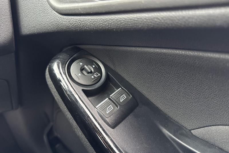 Used Ford Fiesta 2016 for sale - 77106512: Photo 16