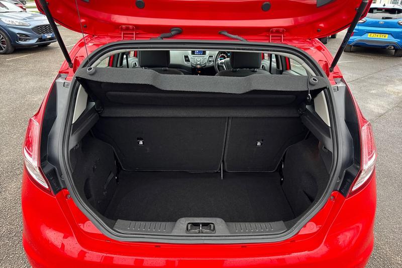 Used Ford Fiesta 2016 for sale - 77106512: Photo 21