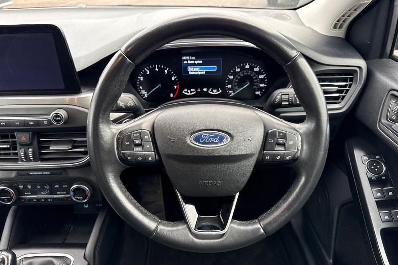 Used Ford Focus 2020 for sale - 76766914: Photo 12