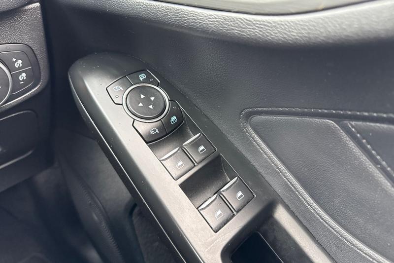 Used Ford Focus 2020 for sale - 76766914: Photo 16