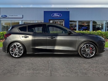 Used Ford Focus 2025 for sale - 76385000: Photo