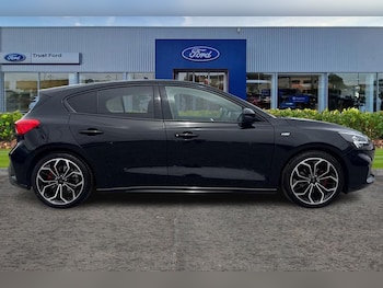 Used Ford Focus 2021 for sale - 79560356: Photo