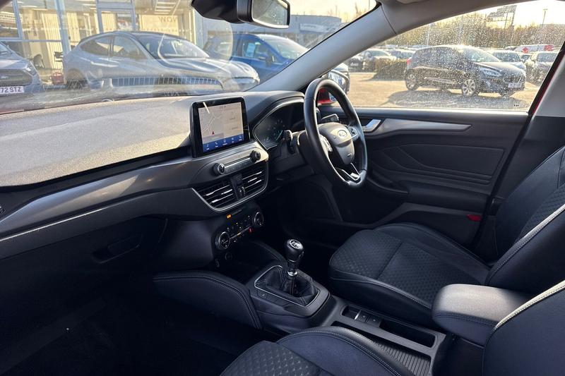 Used Ford Focus 2019 for sale - 76703103: Photo 18